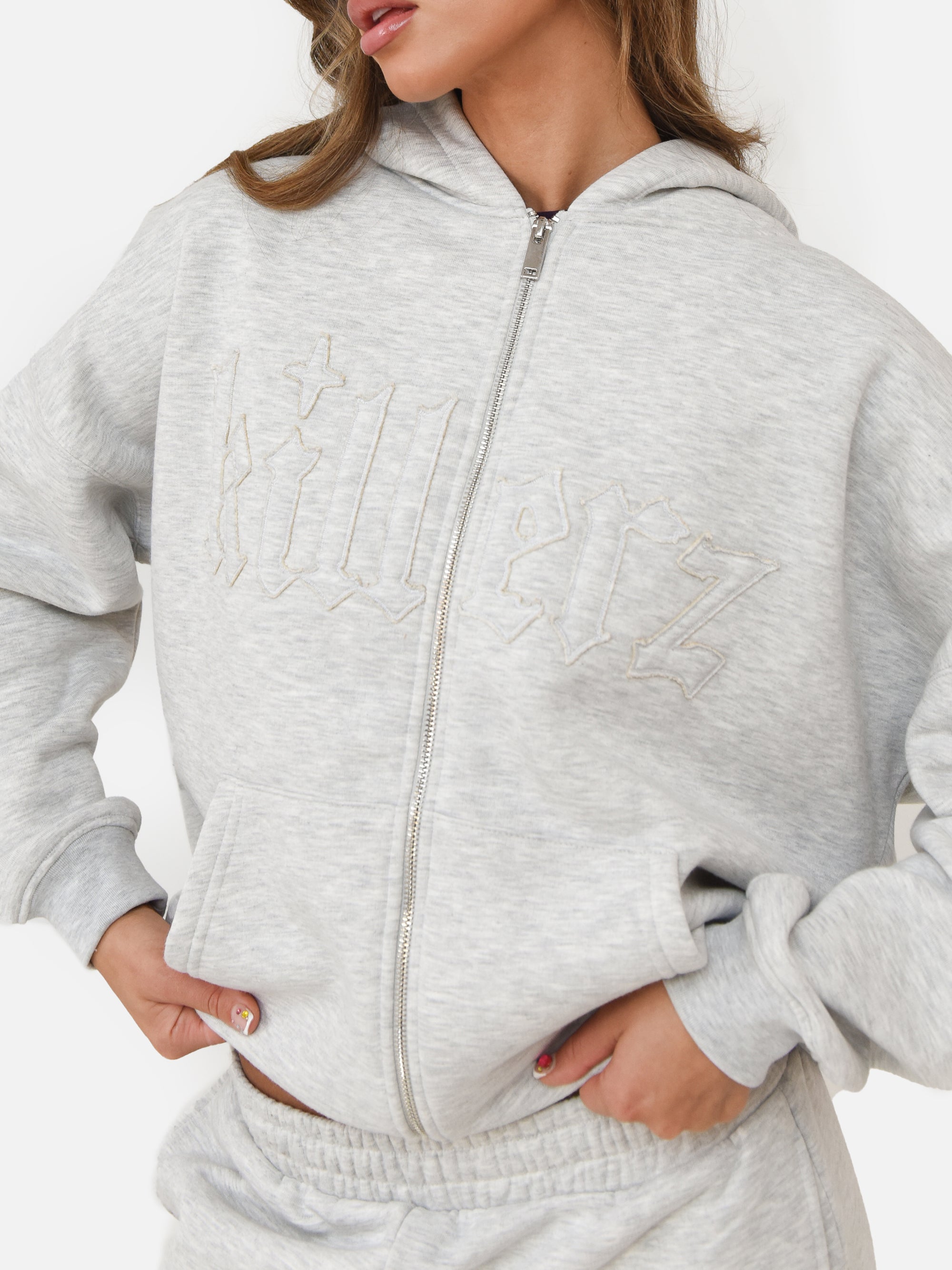 APPLIQUÉ ZIP UP HOODIE