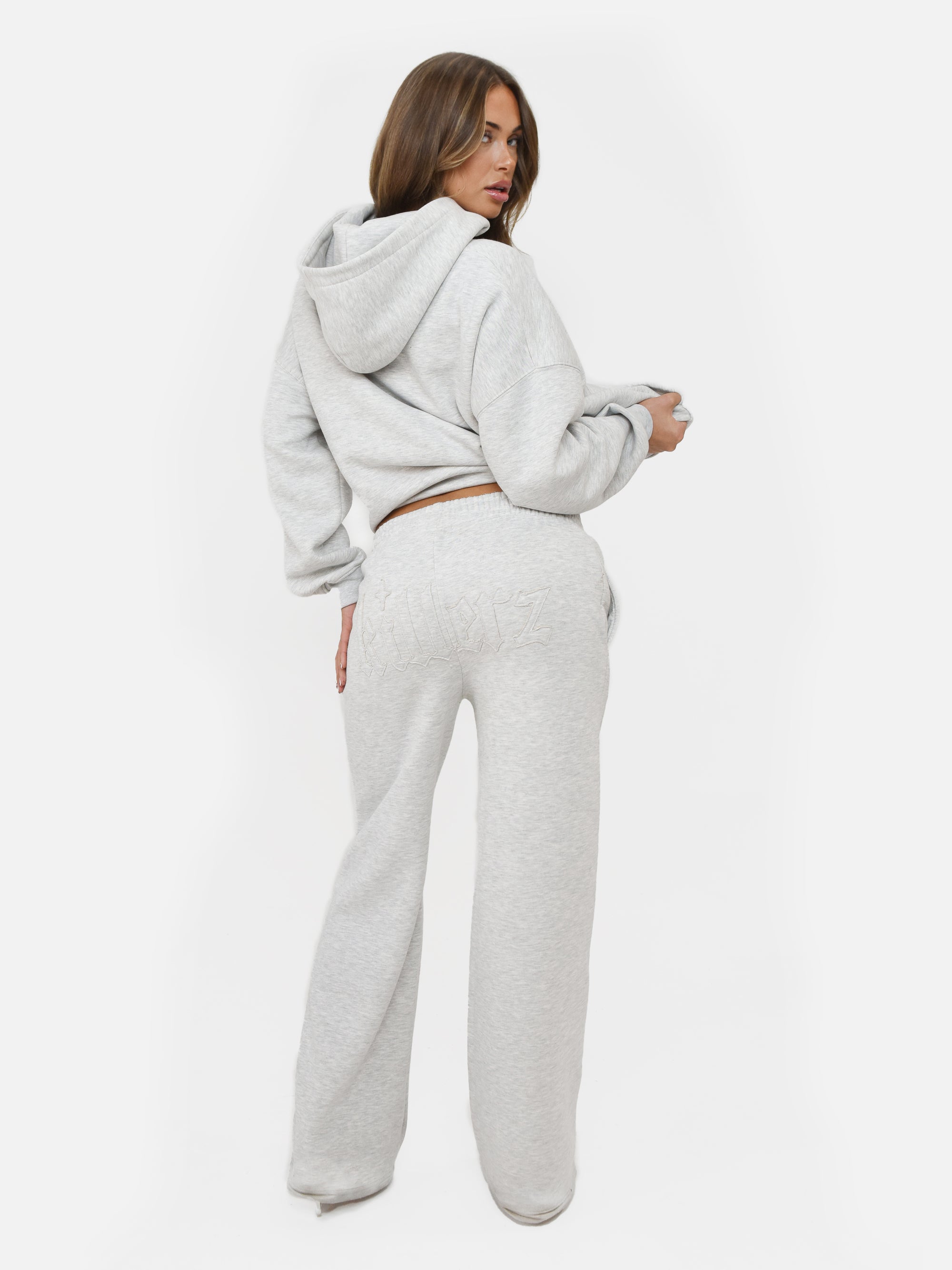 APPLIQUÉ ZIP UP HOODIE