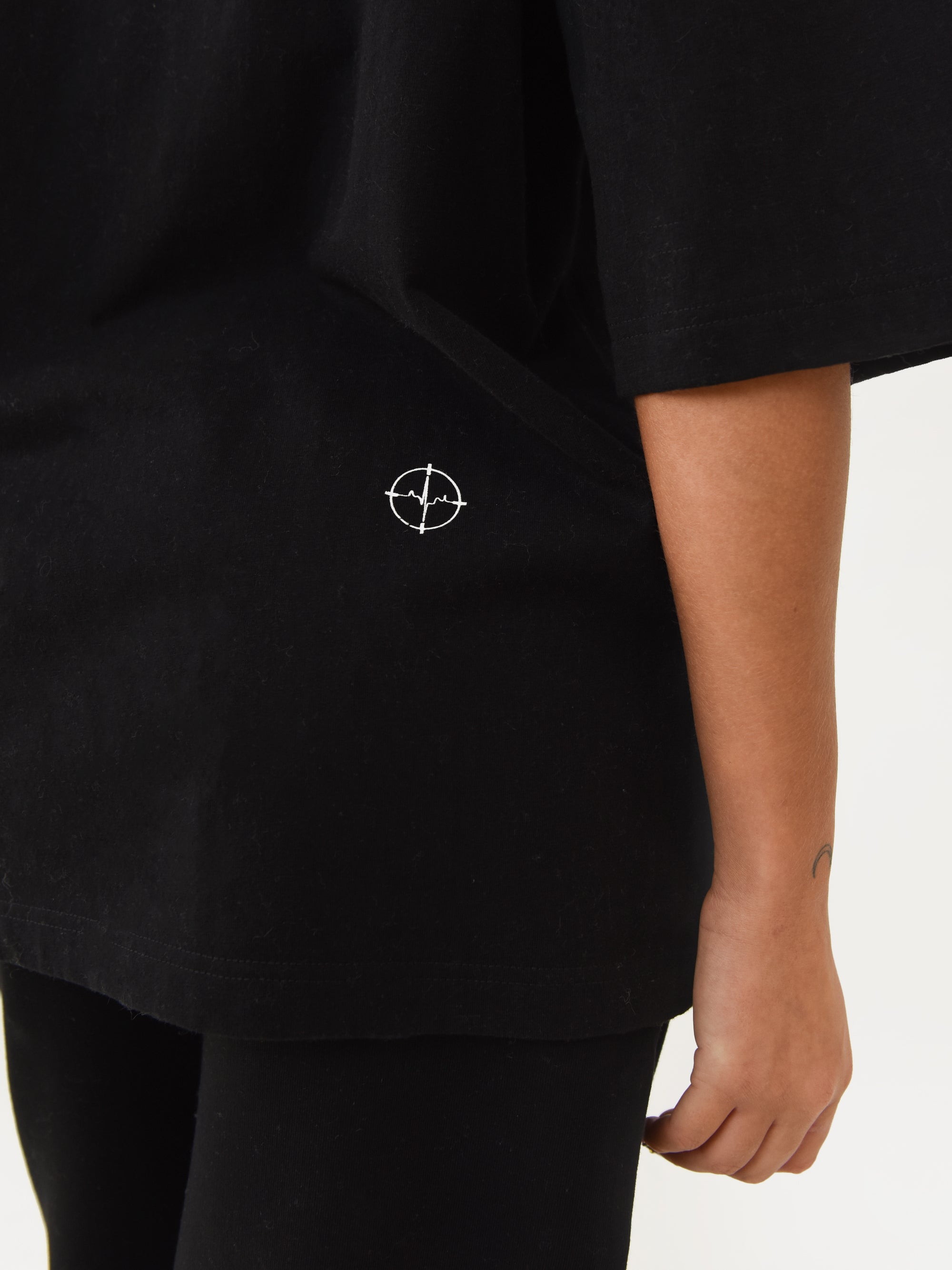 LOGO OVERSIZED TEE